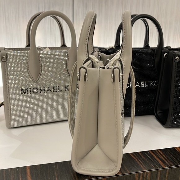 MICHAEL KORS MK
Mirella Extra-Small Logo XS Shopper XBody Leather Crossbody Bag - Picture 4 of 16